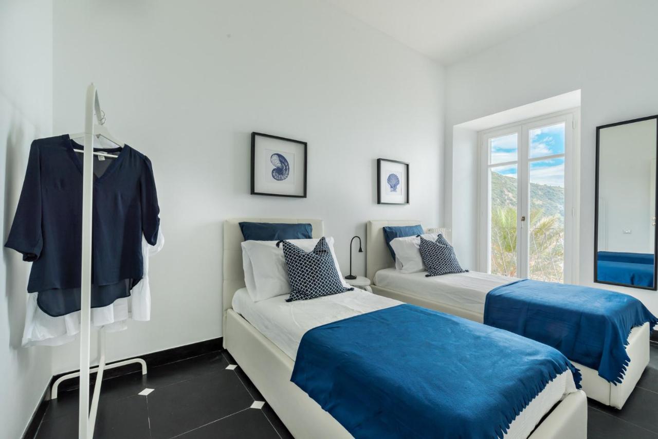 Апартаменты Salty Sky Flat , Terre Marine Корнилья Экстерьер фото